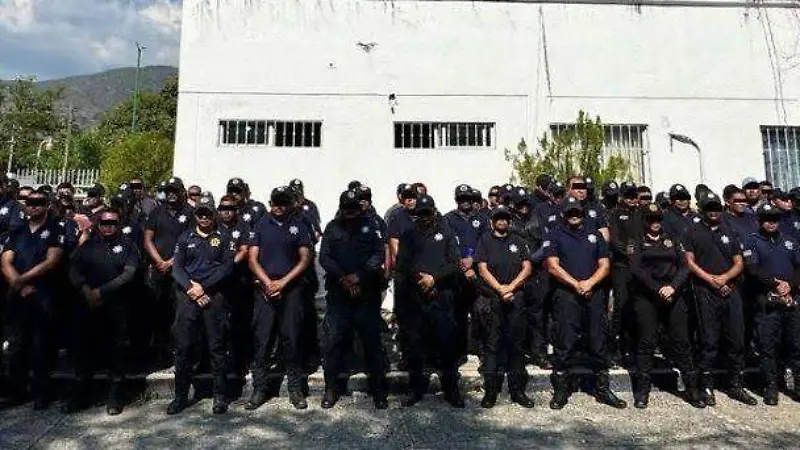 Policias detenidos Chiapas FGE crimen organizado 